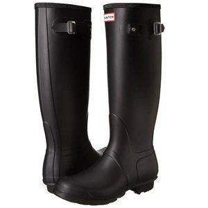 HUNTER RAIN BOOTS,  BLACK,  TALL, SIZE 6